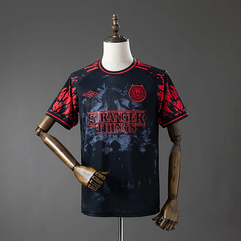 Camisola Hellfire Club - Edição Especial - Hellfire Club x Stranger Things