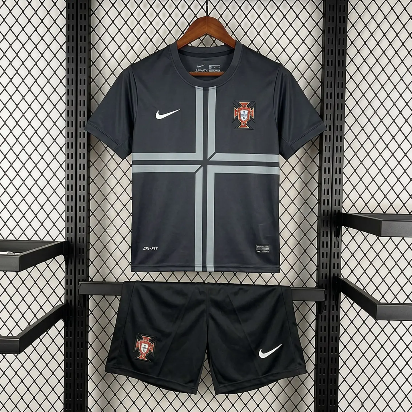 Kit Portugal I 2013 - Retro 1