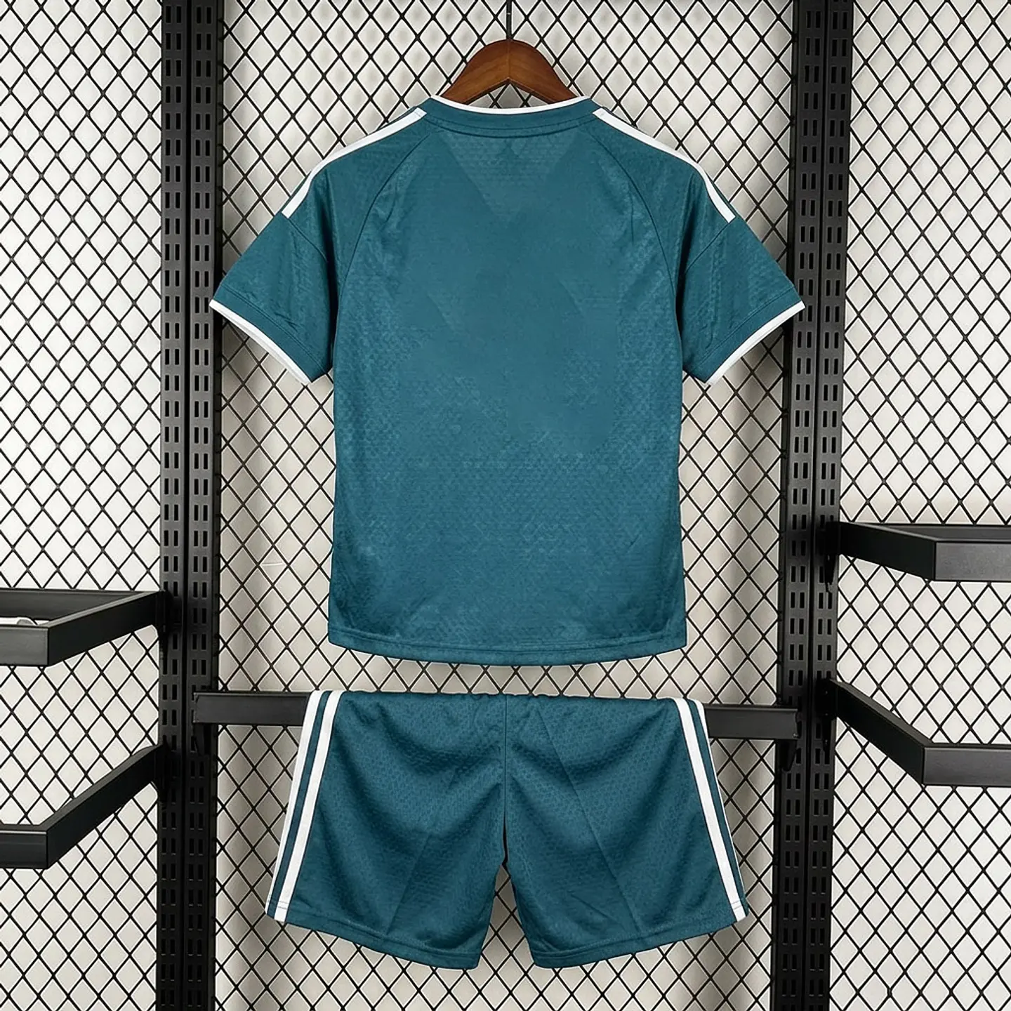 Kit Real Madrid II 26/27 2