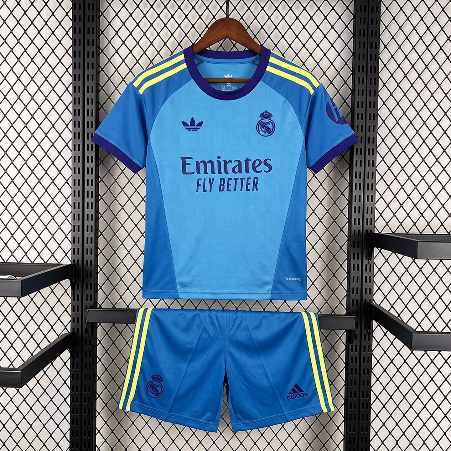 Kit Real Madrid GR 26/27 1