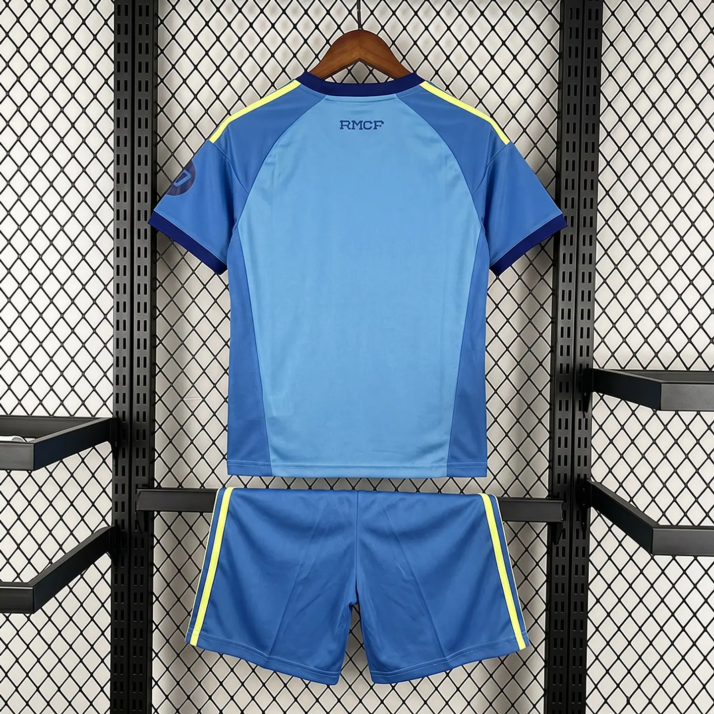 Kit Real Madrid GR 26/27 2