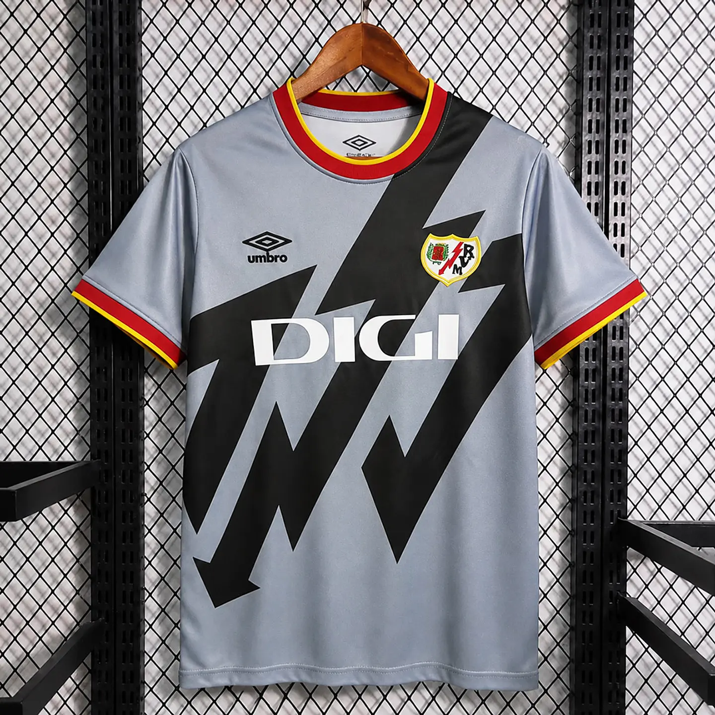 Camisola Rayo Vallecano III 26/27 1