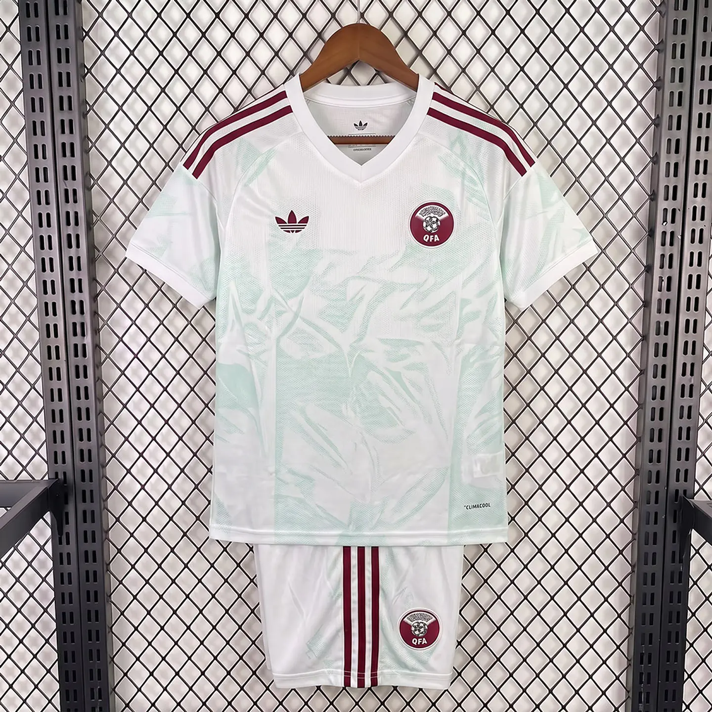 Kit Qatar II - FIFA WC 2026 1