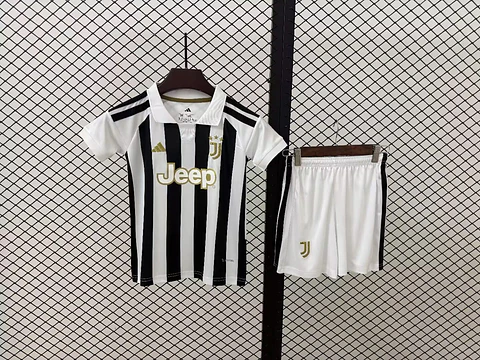 Kit Juventus I 26/27