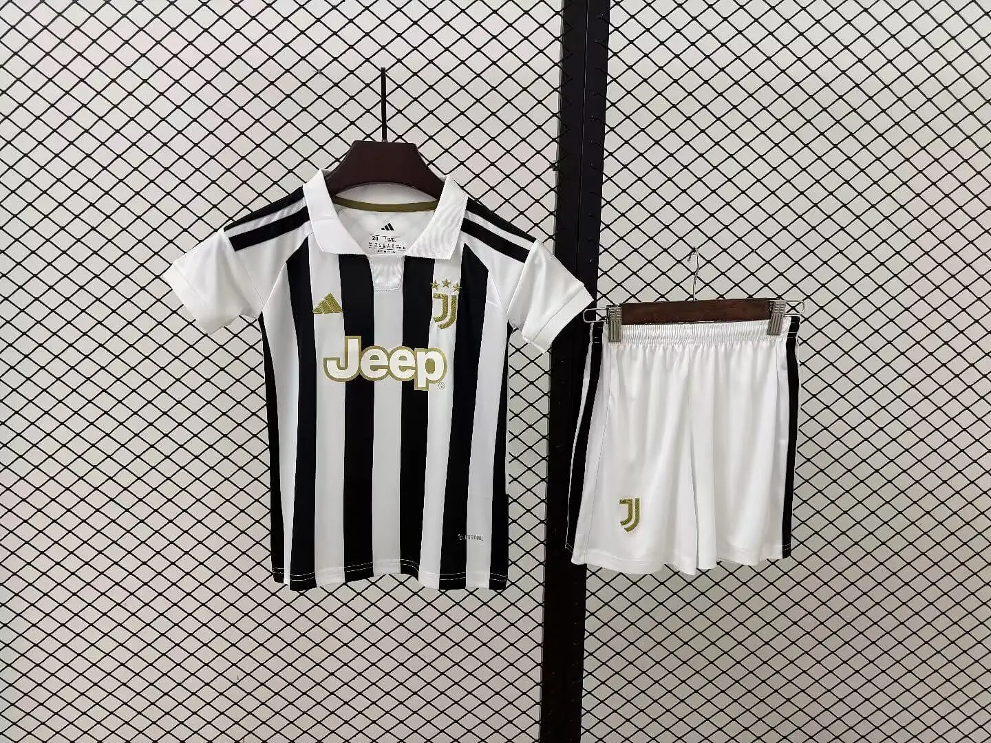 Kit Juventus I 26/27 1