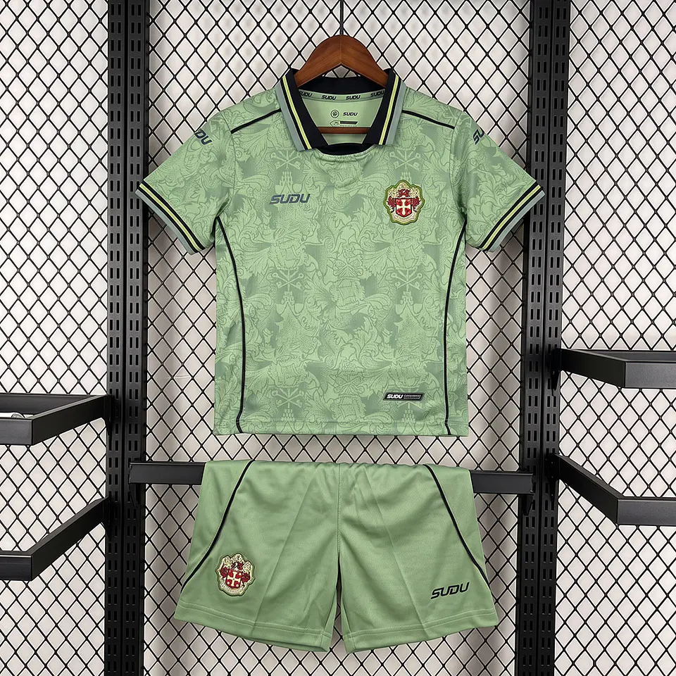 Kit Wolverhampton GR 26/27 1