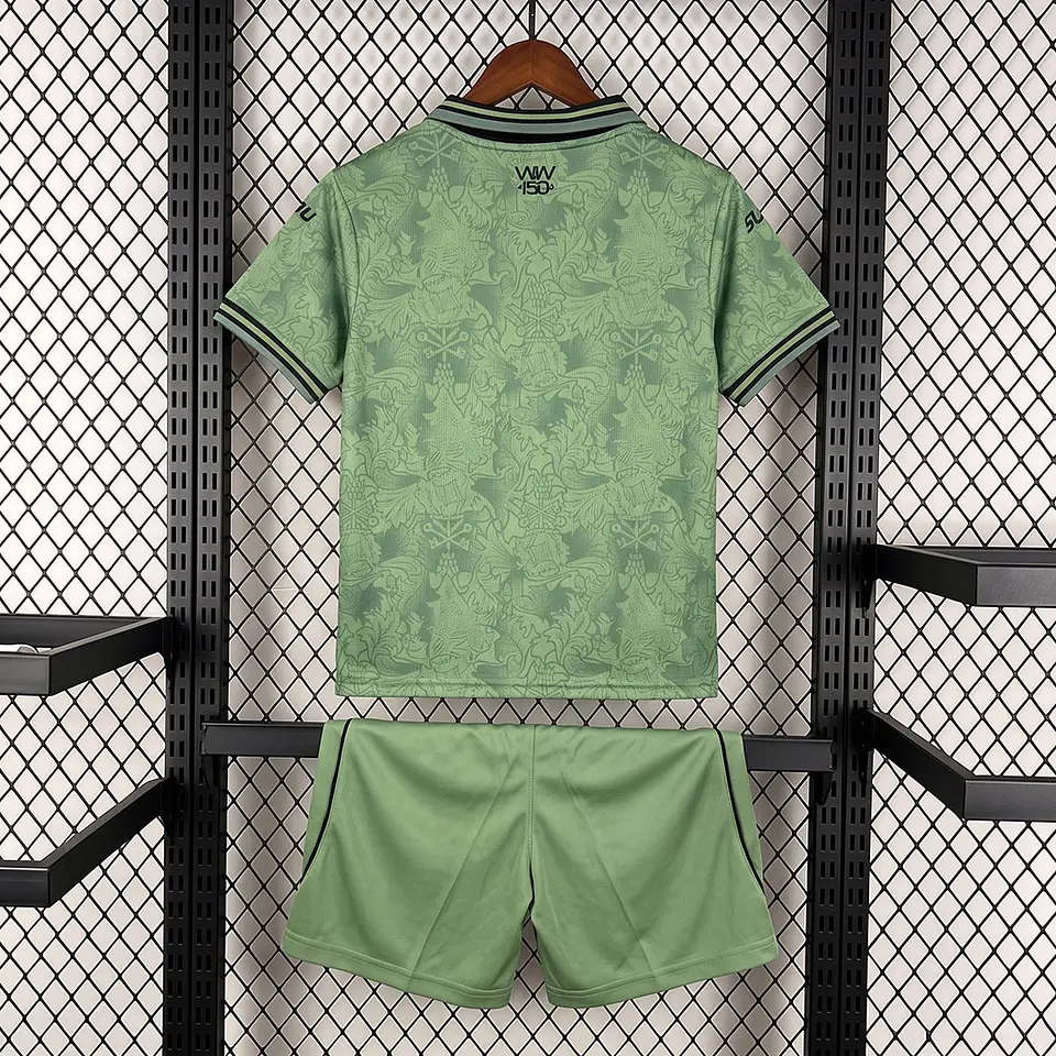 Kit Wolverhampton GR 26/27 2