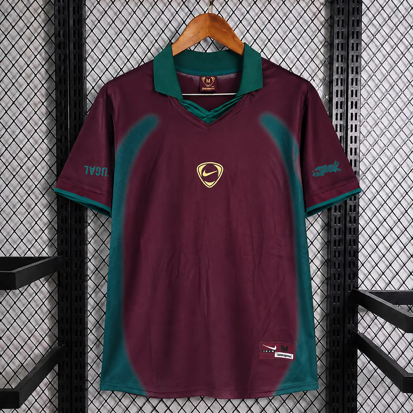 Camisola Portugal x T90 - Edição Especial  1
