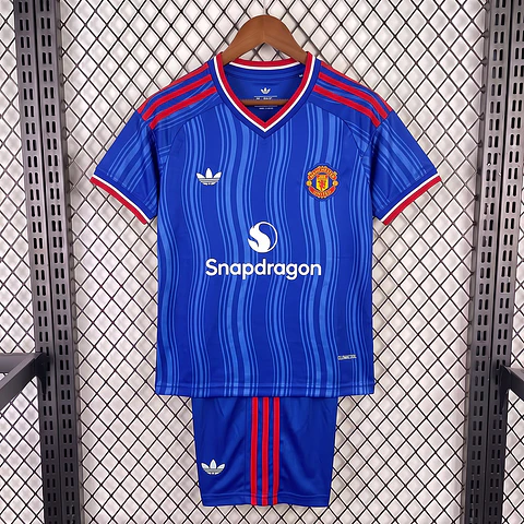 Kit Manchester United II 26/27