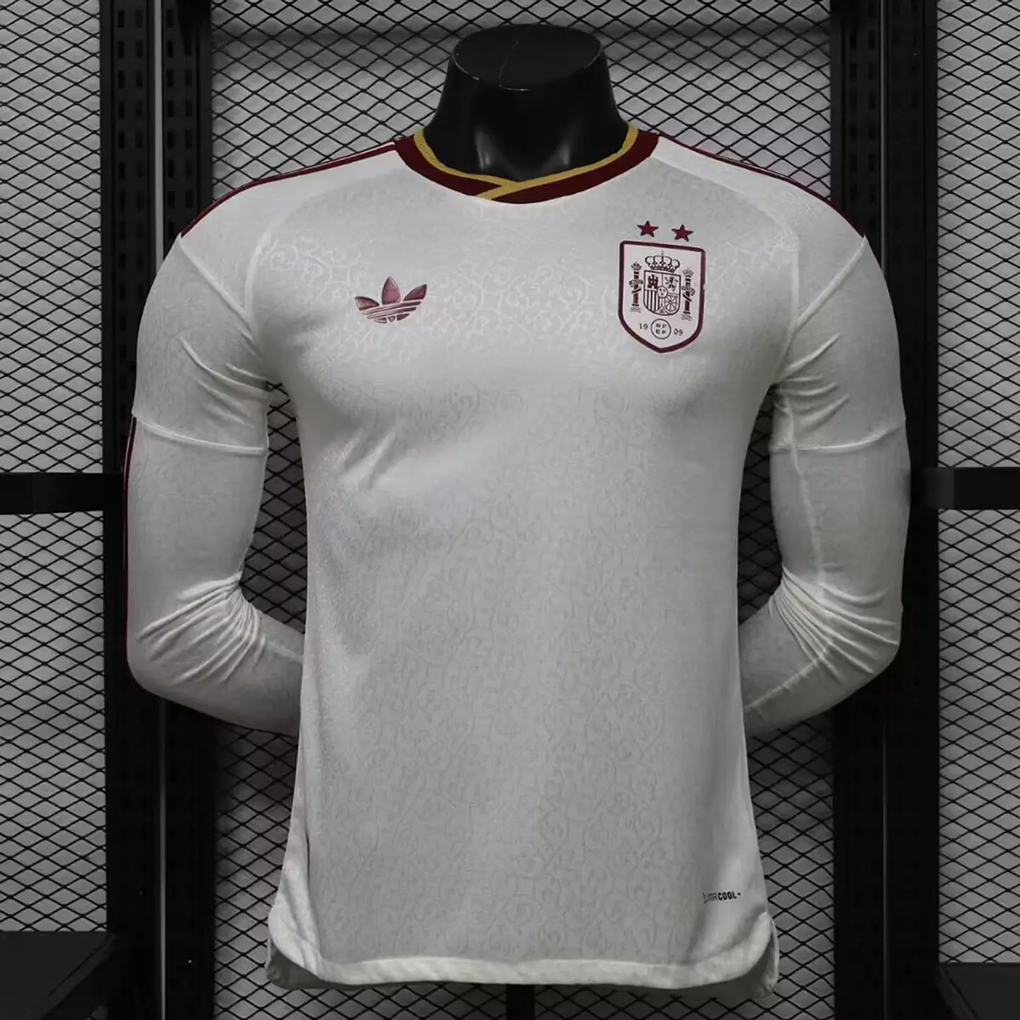 Camisola Espanha II - FIFA WC 2026 - Versão Jogador - Edição 2 Estrelas - Manga Longa 1