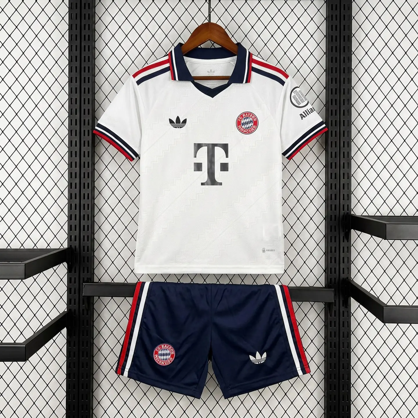 Kit Bayern II 26/27 1