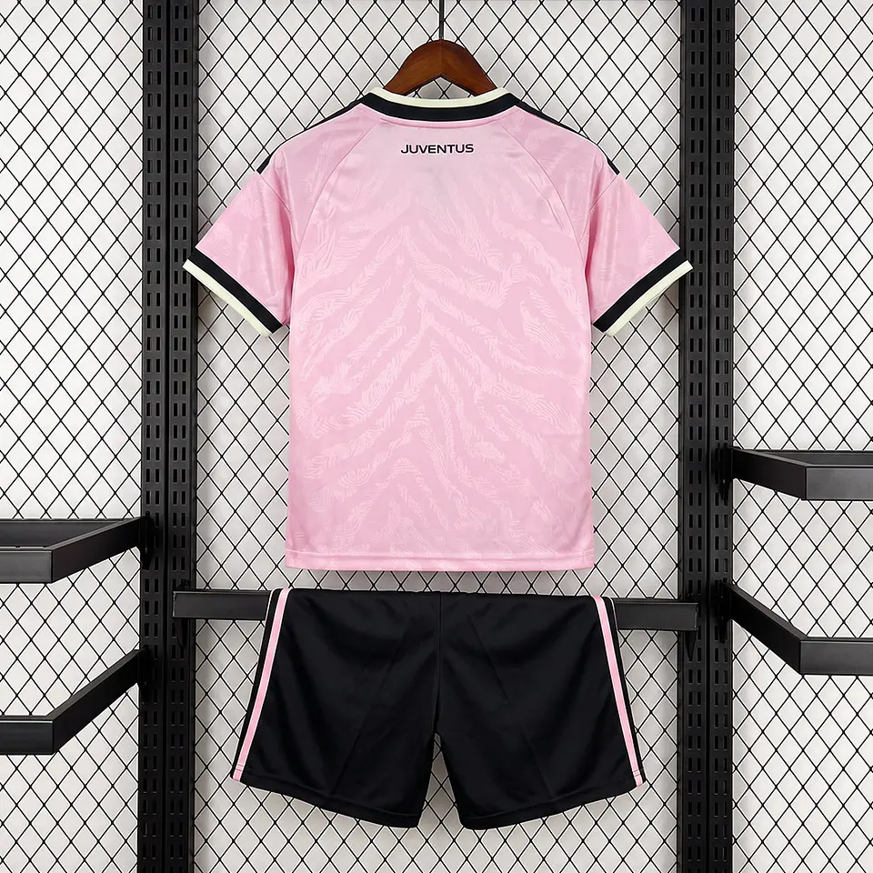 Kit Juventus II 26/27 2
