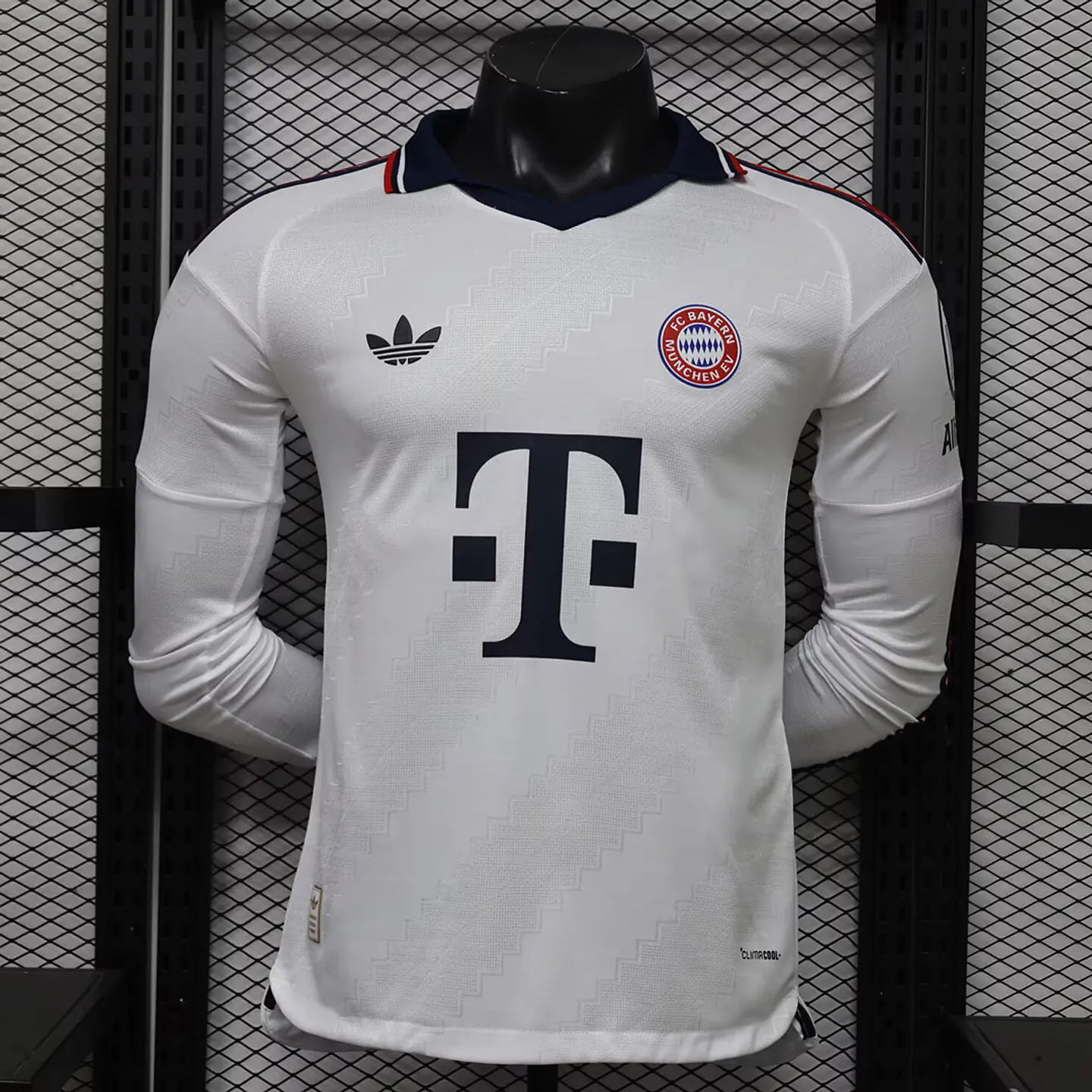 Camisola Bayern II 26/27 - Versão Jogador - Manga Longa 1
