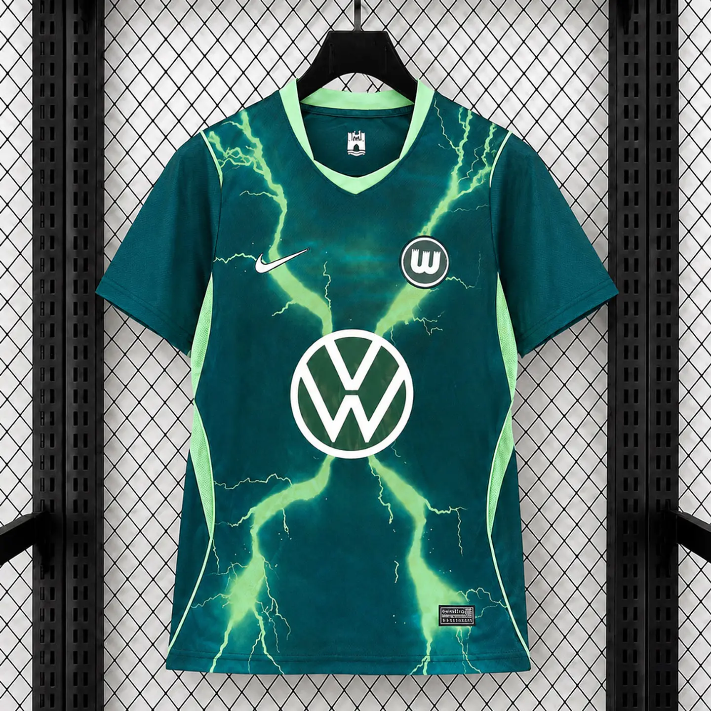 Camisola Wolfsburg I 26/27 1