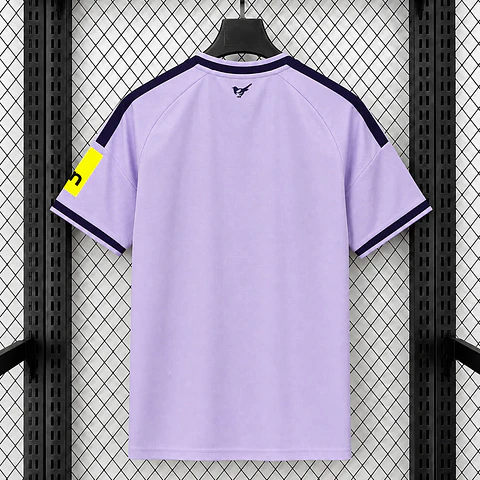 Camisola New Castle III 26/27