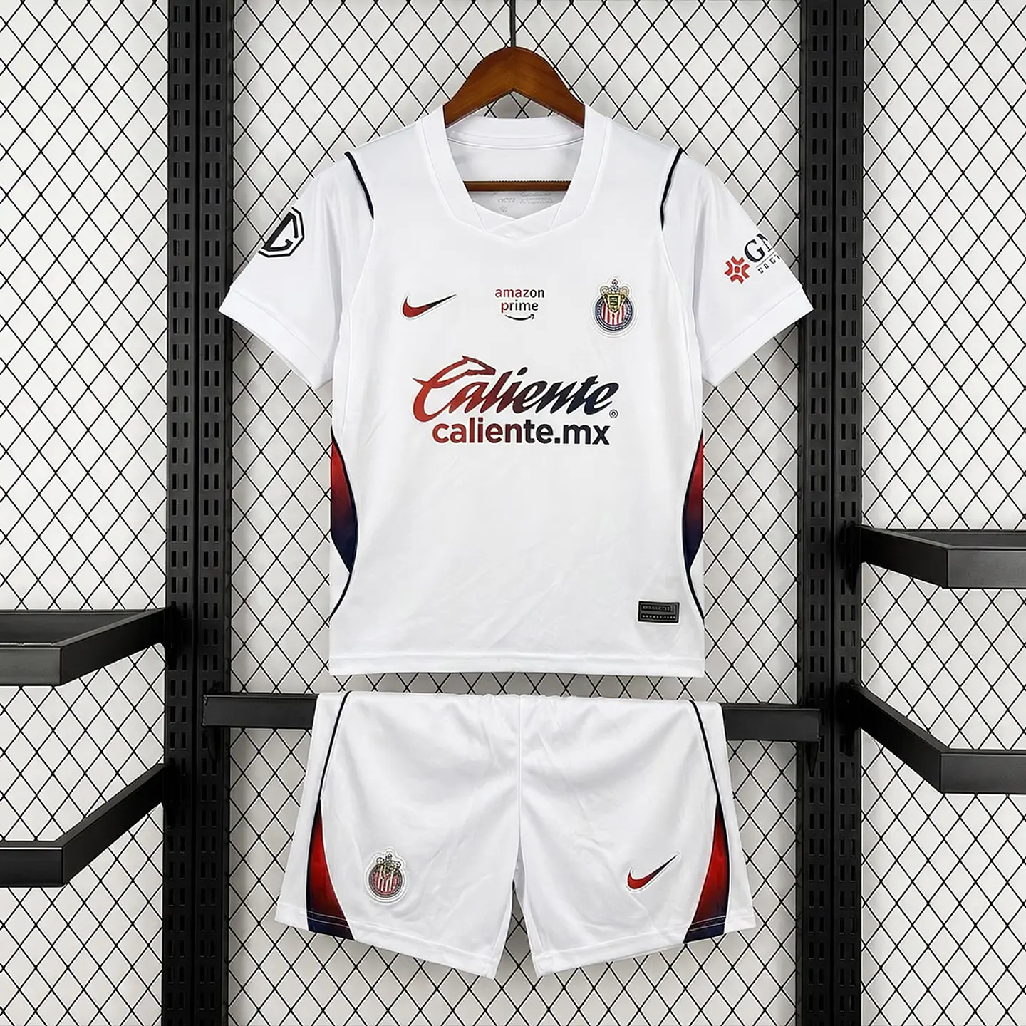 Kit Chivas II 26/27 1