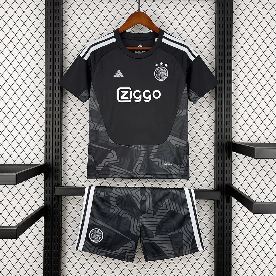 Kit Ajax GR 26/27 1