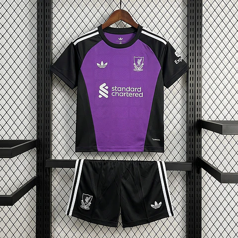 Kit Liverpool GR 26/27