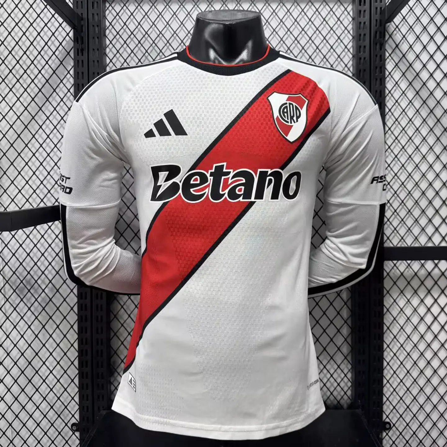 Camisola River Plate I 26/27 - Versão Jogador - Manga Longa 1