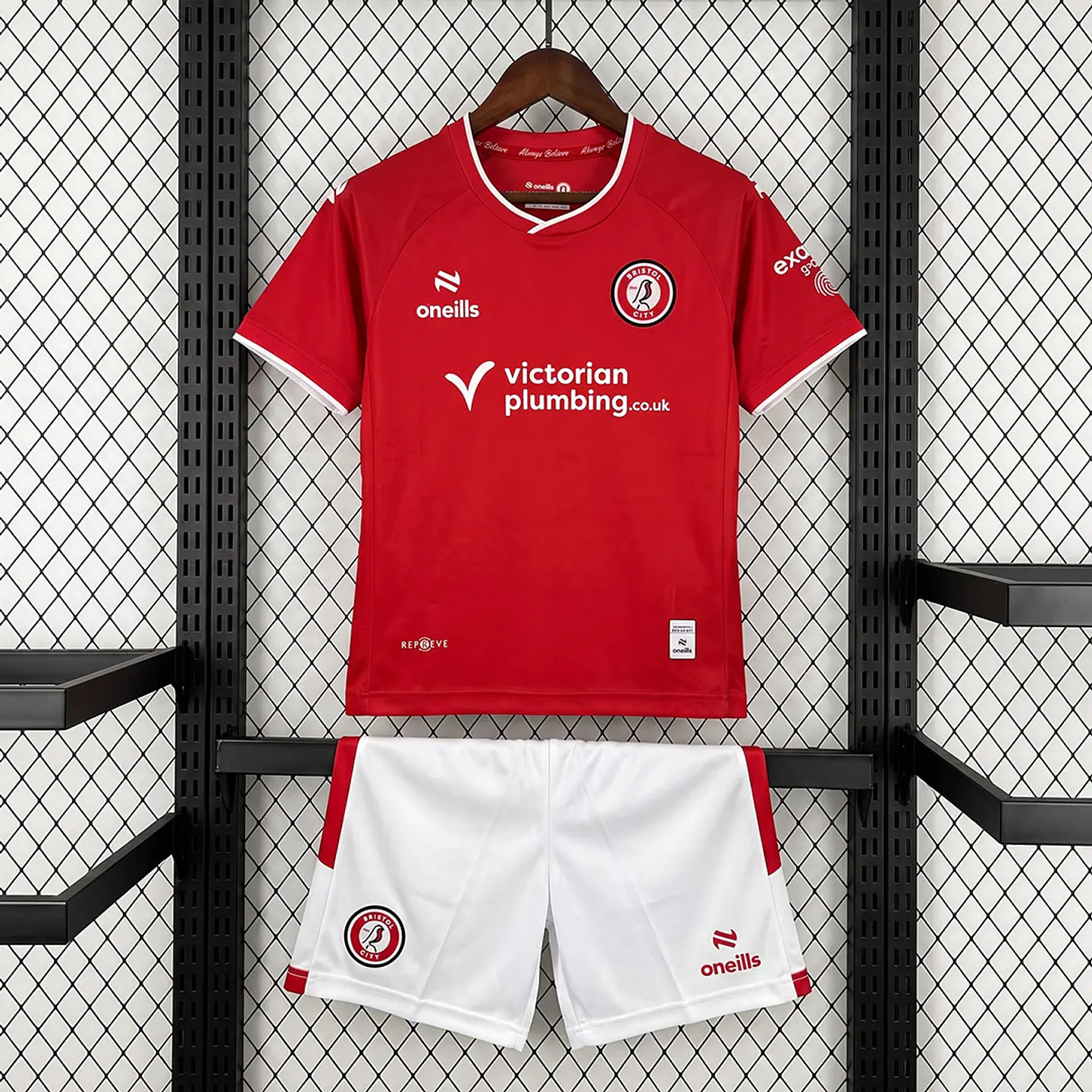 Kit Bristol City I 26/27 1