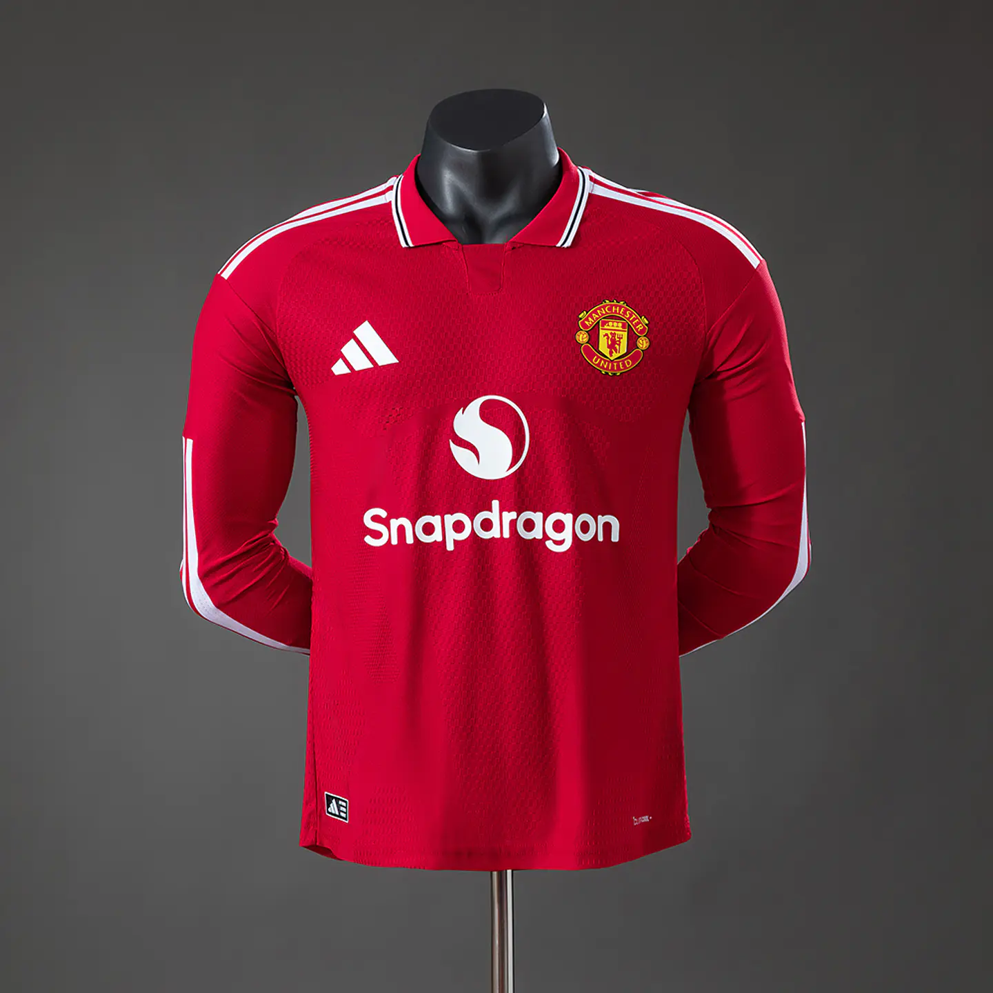 Camisola Manchester United I 26/27 - Versão Jogador - Manga Longa 1