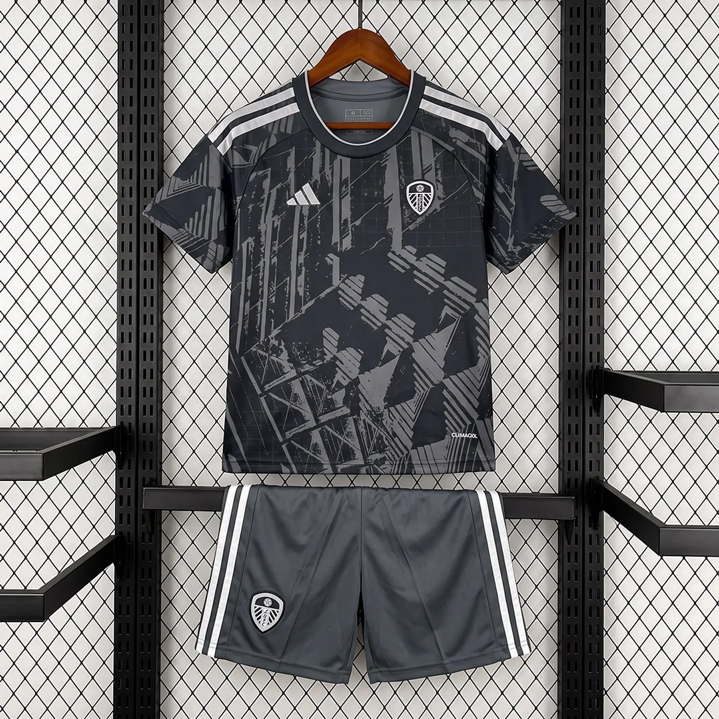 Kit Leeds III 26/27 1