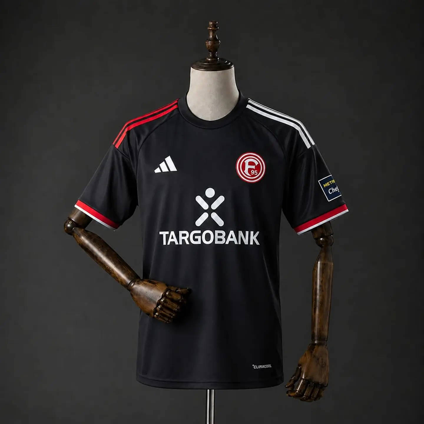 Camisola Düsseldorf III 26/27 1