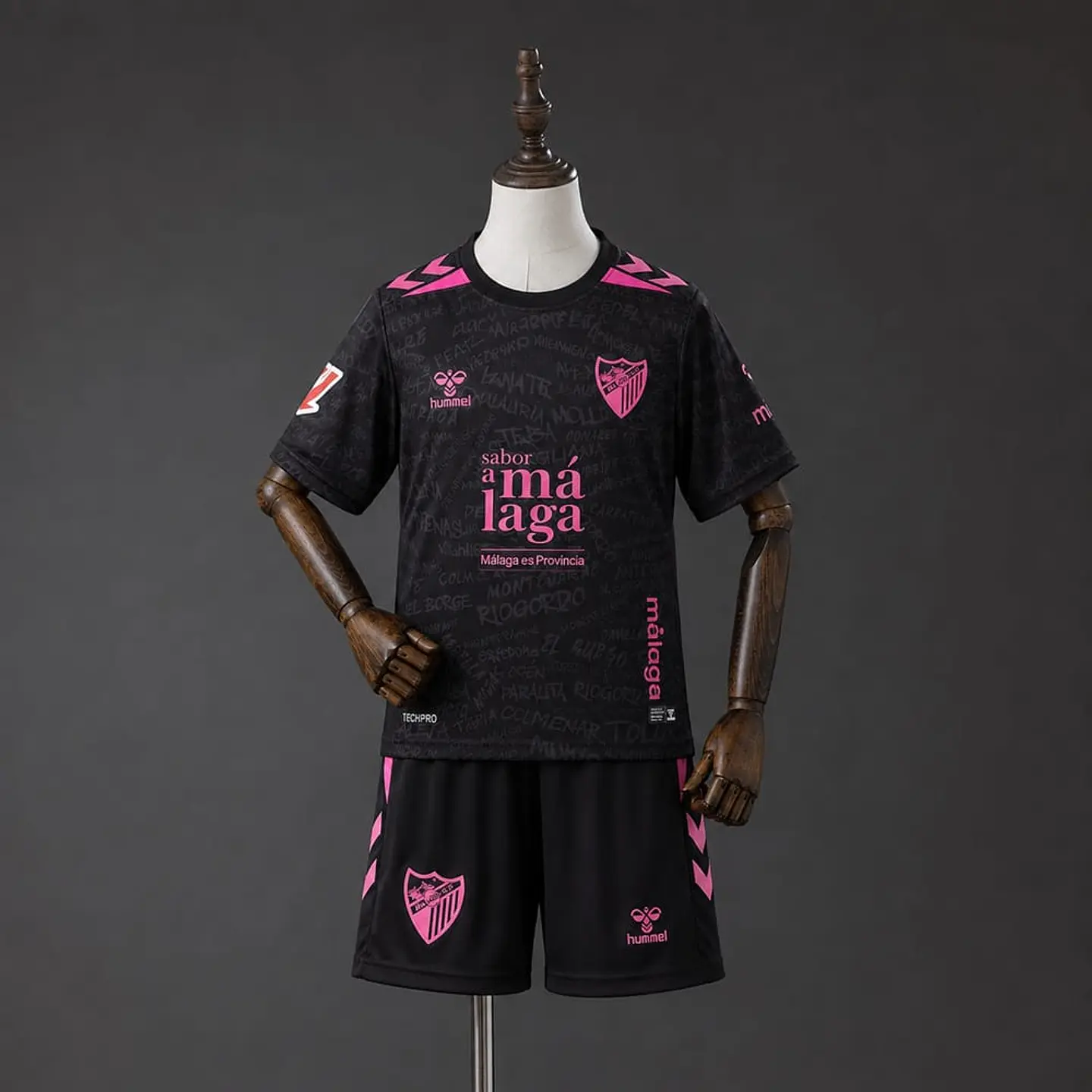 Kit Málaga CF III 26/27 1
