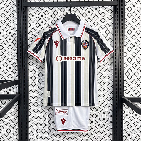 Kit Levante II 26/27