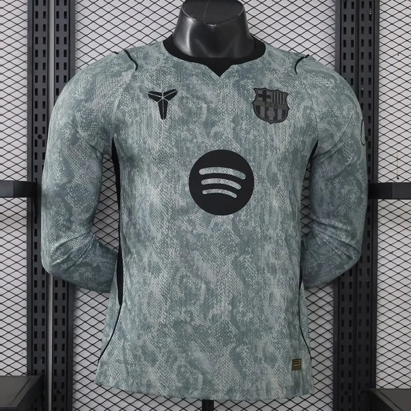 Camisola Barcelona GR 26/27 - Versão Jogador - Manga Longa 1