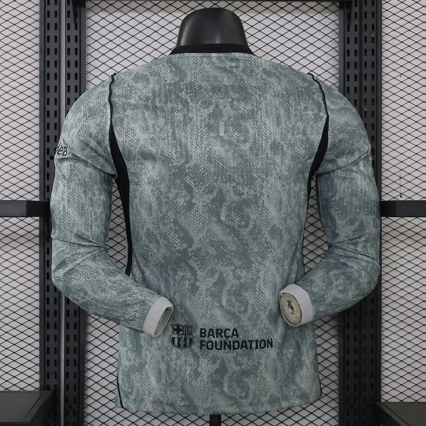 Camisola Barcelona GR 26/27 - Versão Jogador - Manga Longa 2