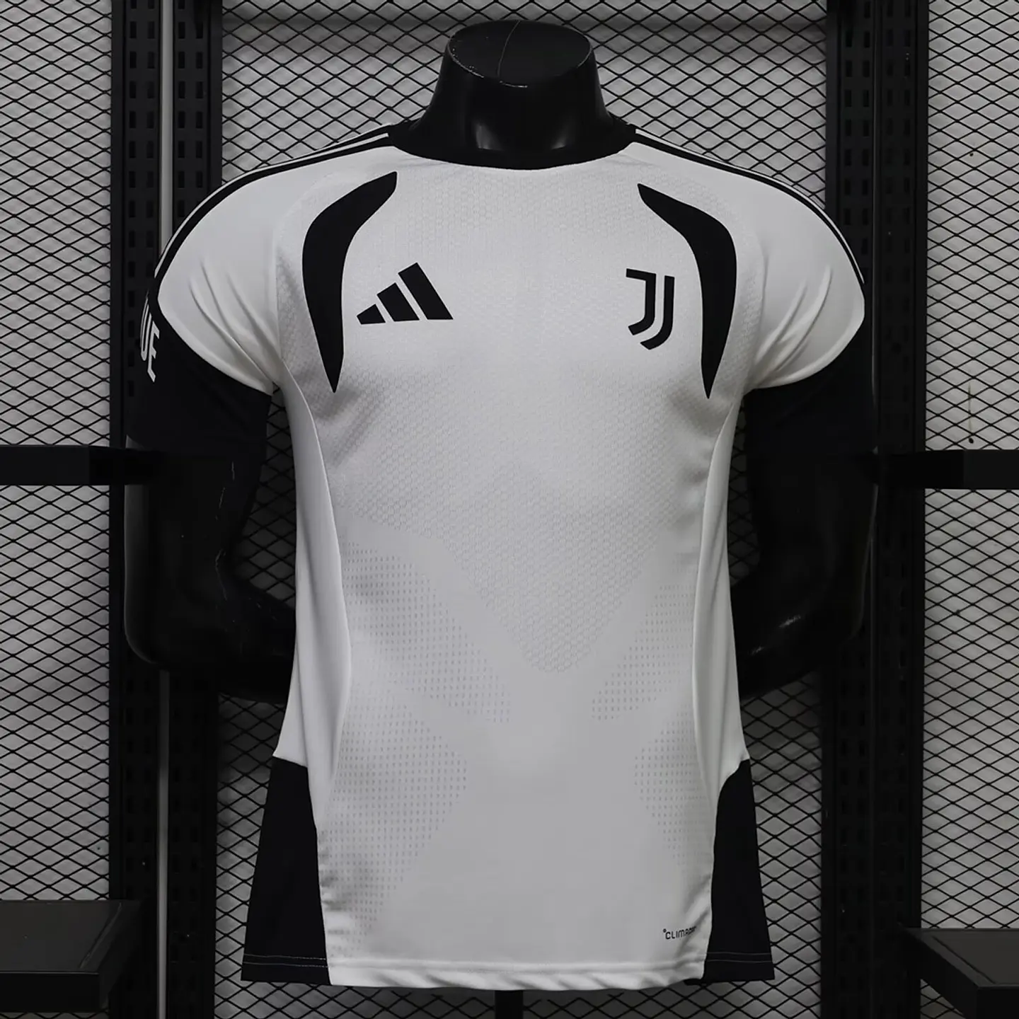 Camisola Juventus 26/27 - Treino - Versão Jogador 1