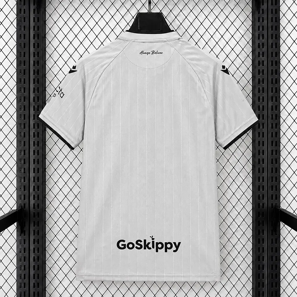 Camisola Bristol City II 26/27 2