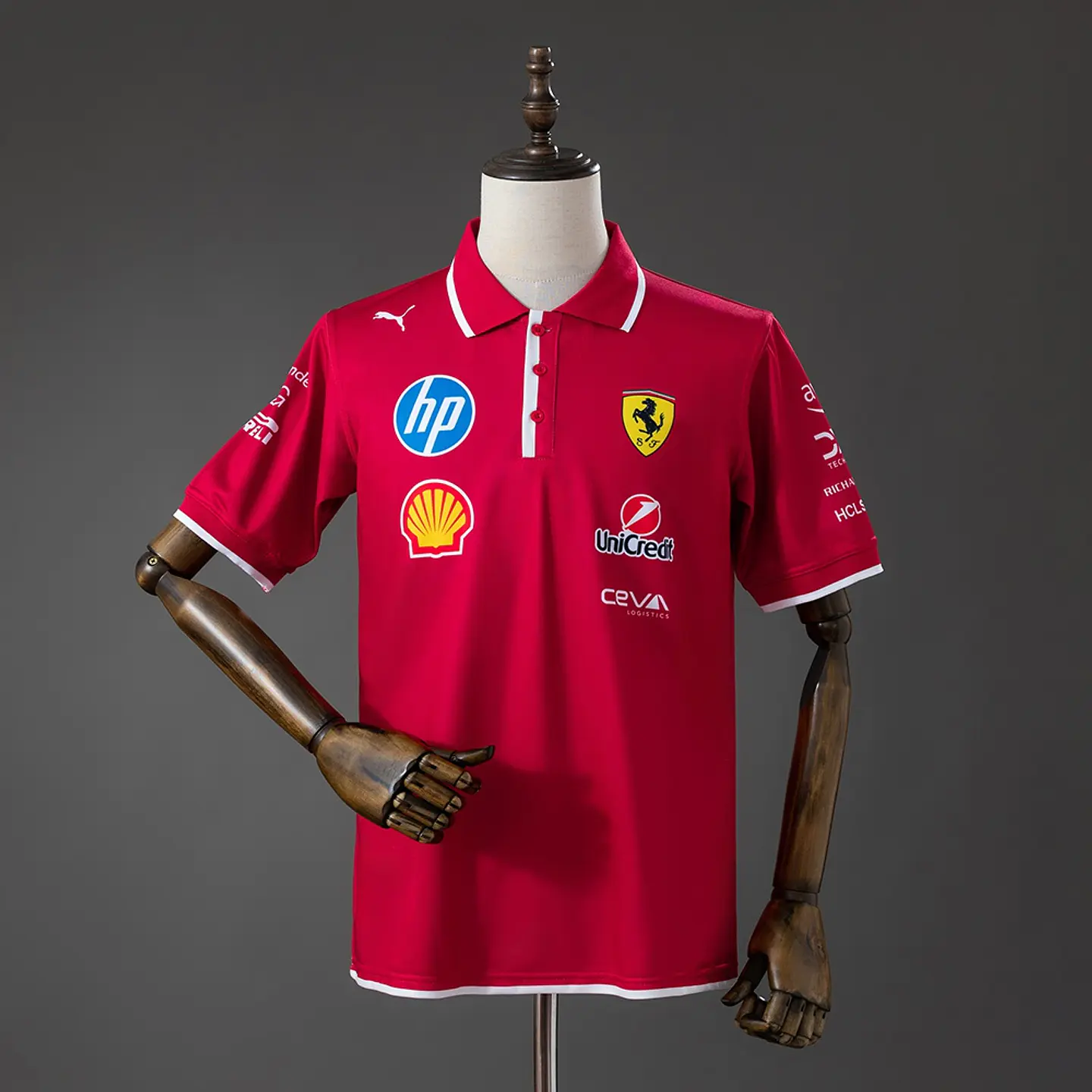 Camisola Ferrari F1 2025 1