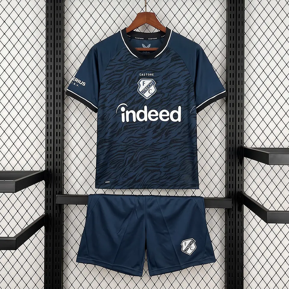 Kit Utrecht II 26/27 1