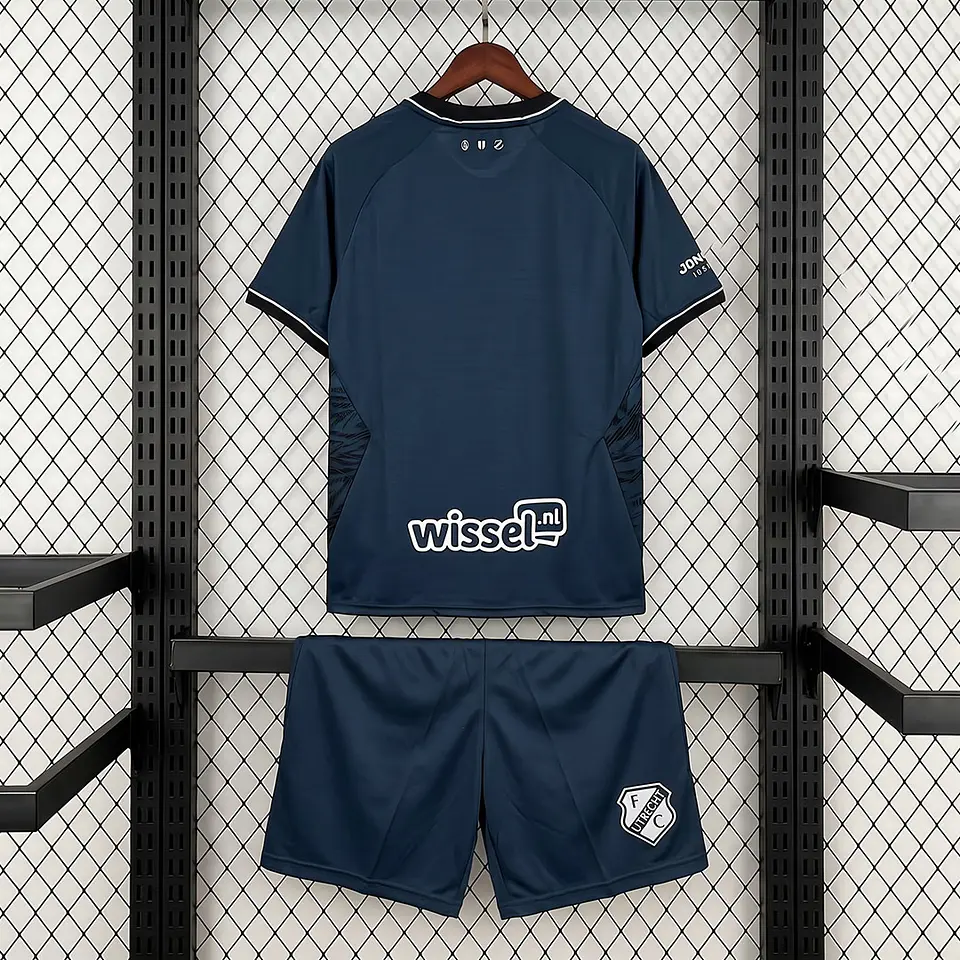 Kit Utrecht II 26/27 2