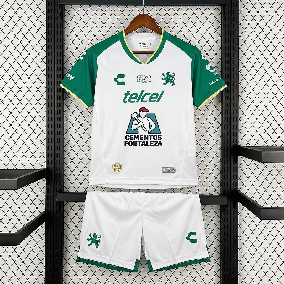 Kit Club Leon II 26/27 1