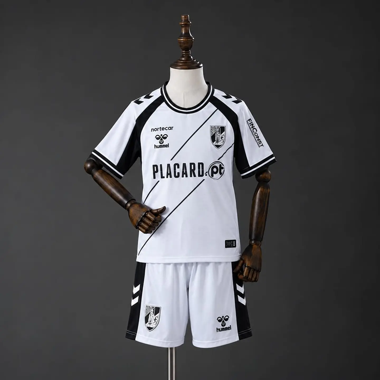 Kit Vitória de Guimarães I 26/27 1