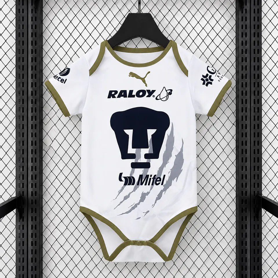 Baby PUMAS II 26/27 1