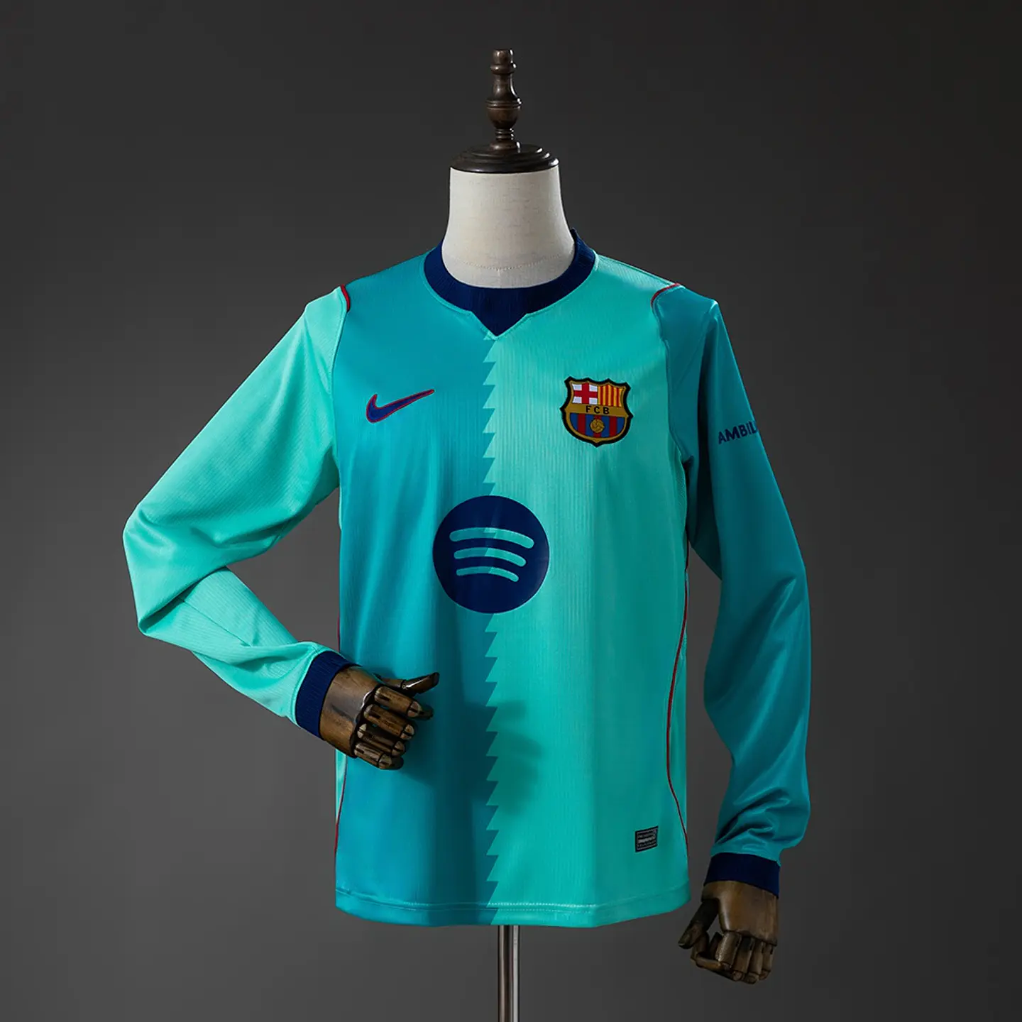Camisola Barcelona lII 26/27 - Manga Longa 1