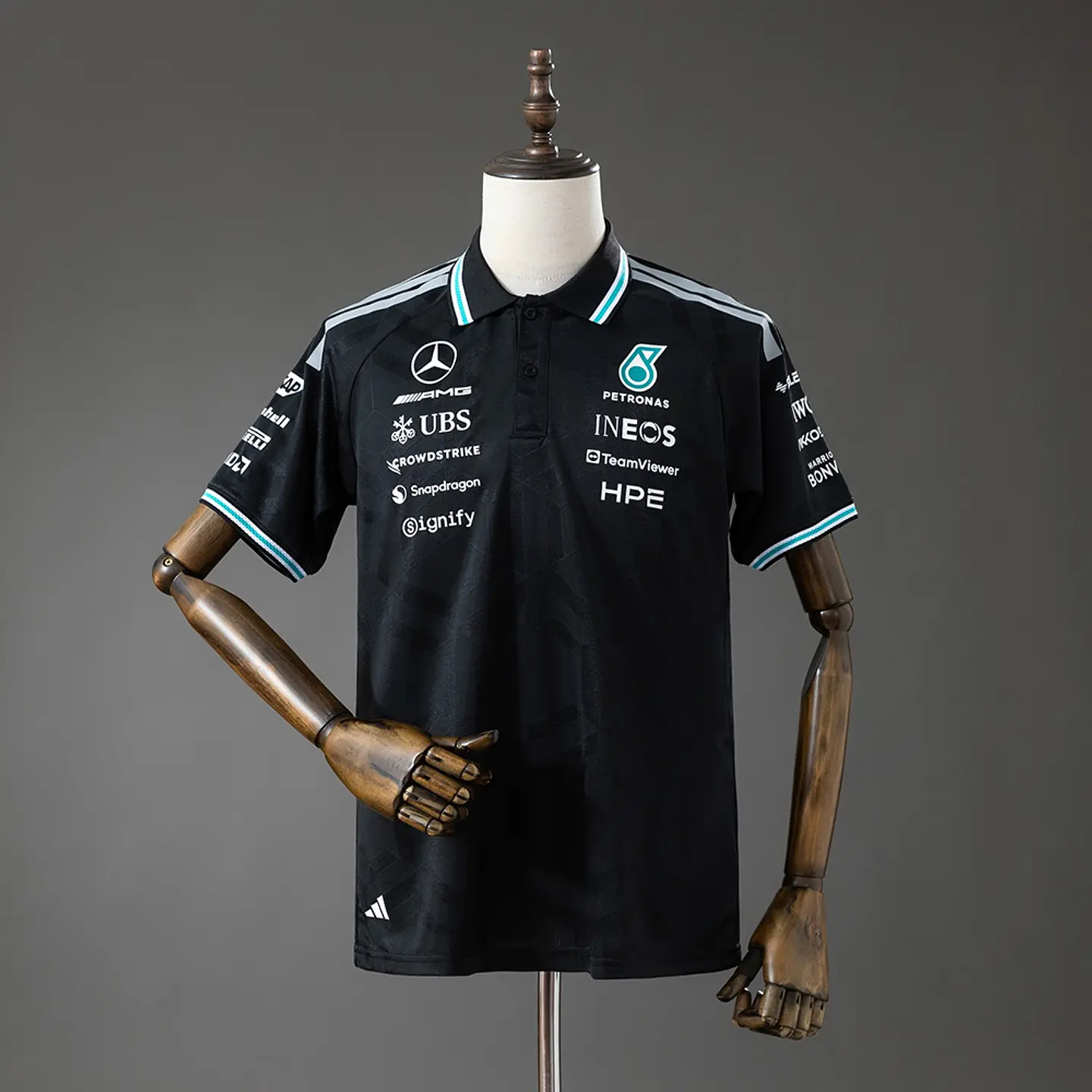 Camisola Mercedes Benz F1 2026 1