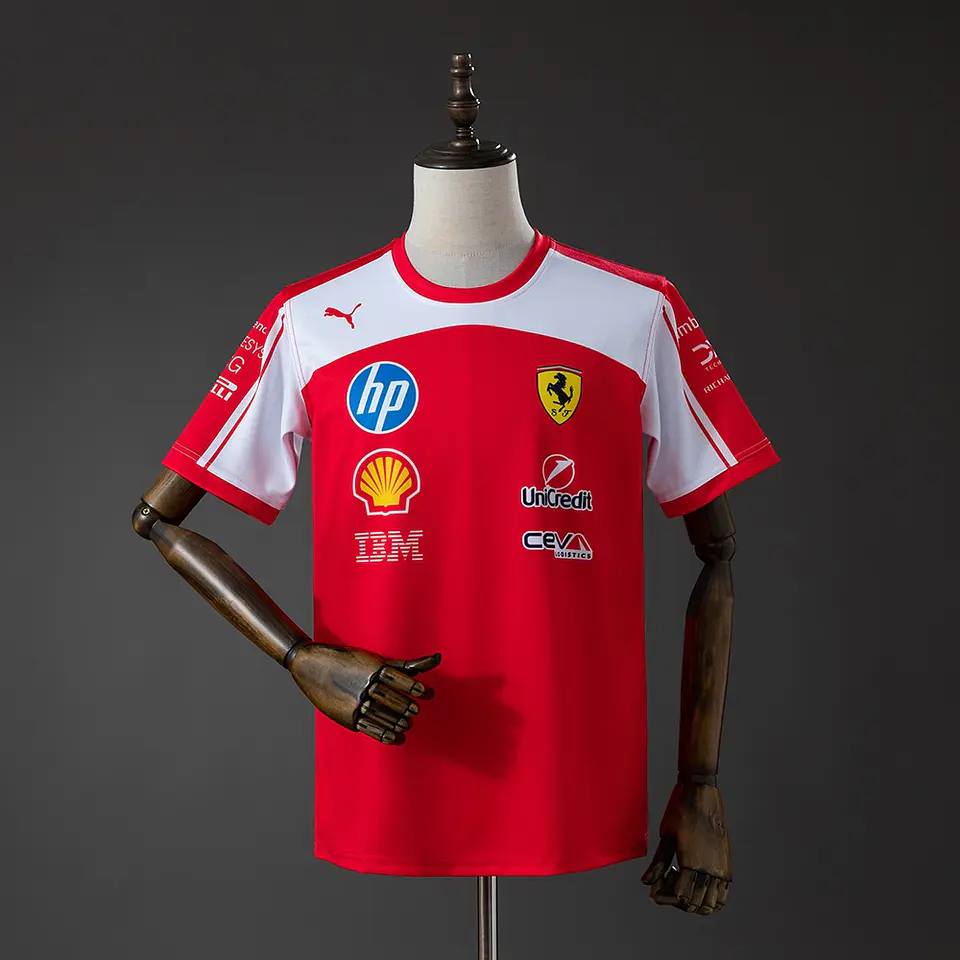 Camisola Ferrari F1 2026 1