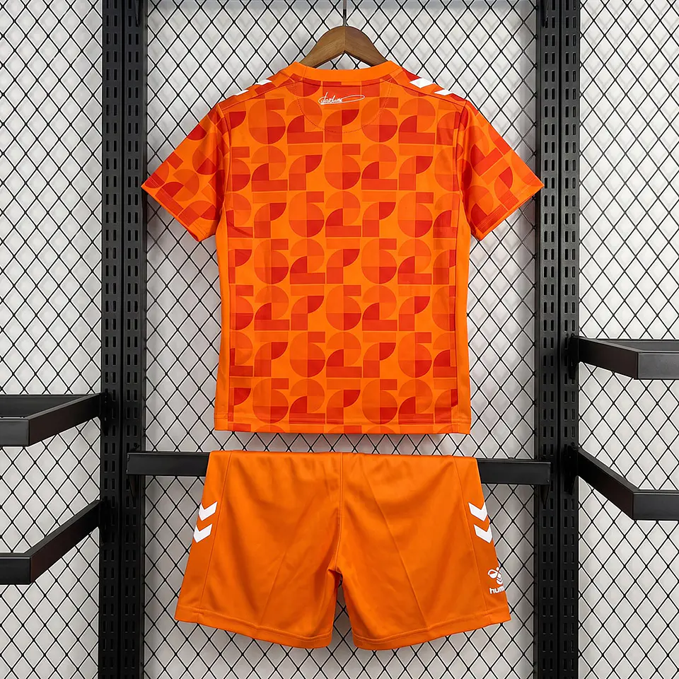 Kit Sunderland GR 26/27 2
