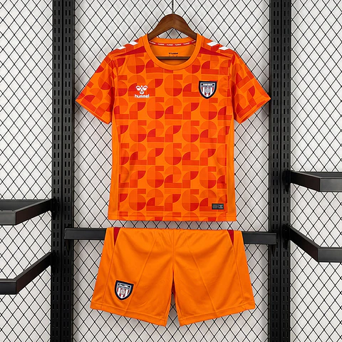 Kit Sunderland GR 26/27