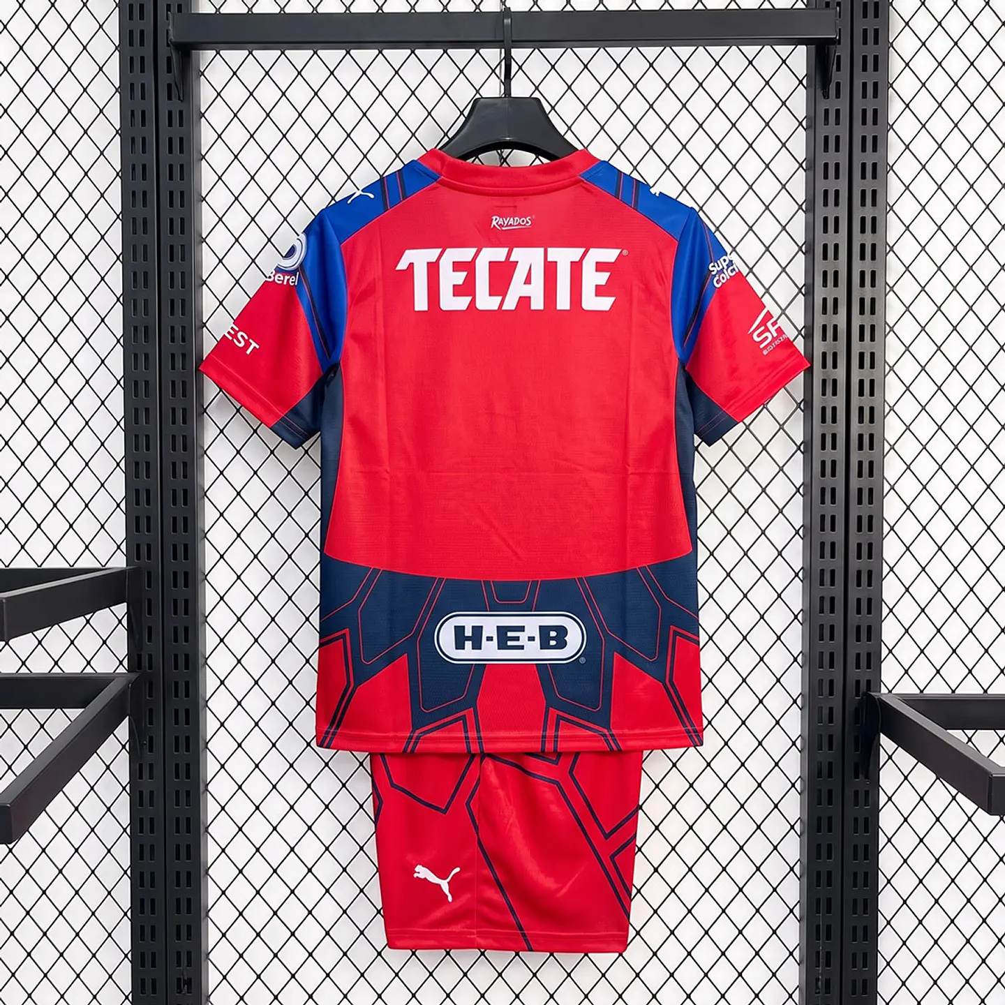 Kit Monterrey GR 26/27 2