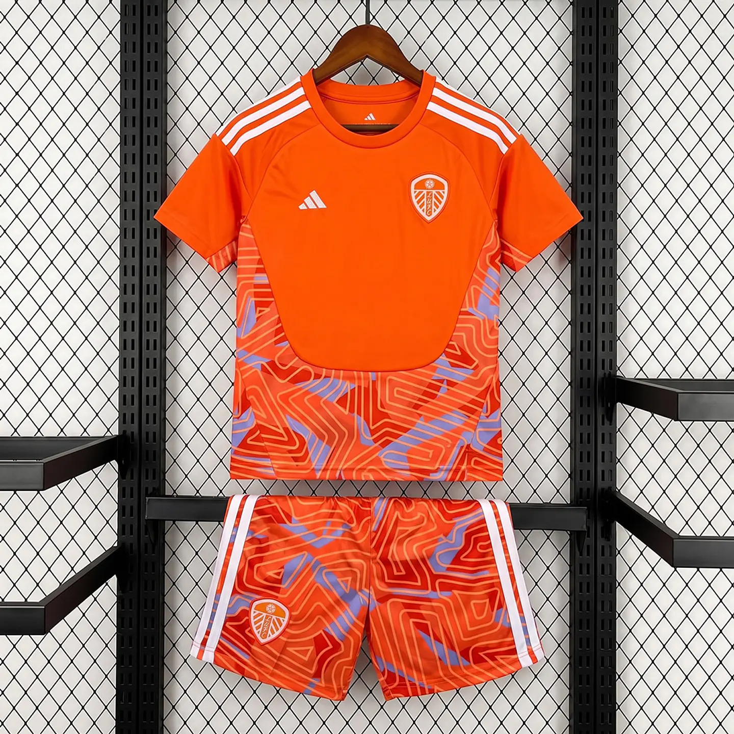 Kit Leeds GR 26/27 1