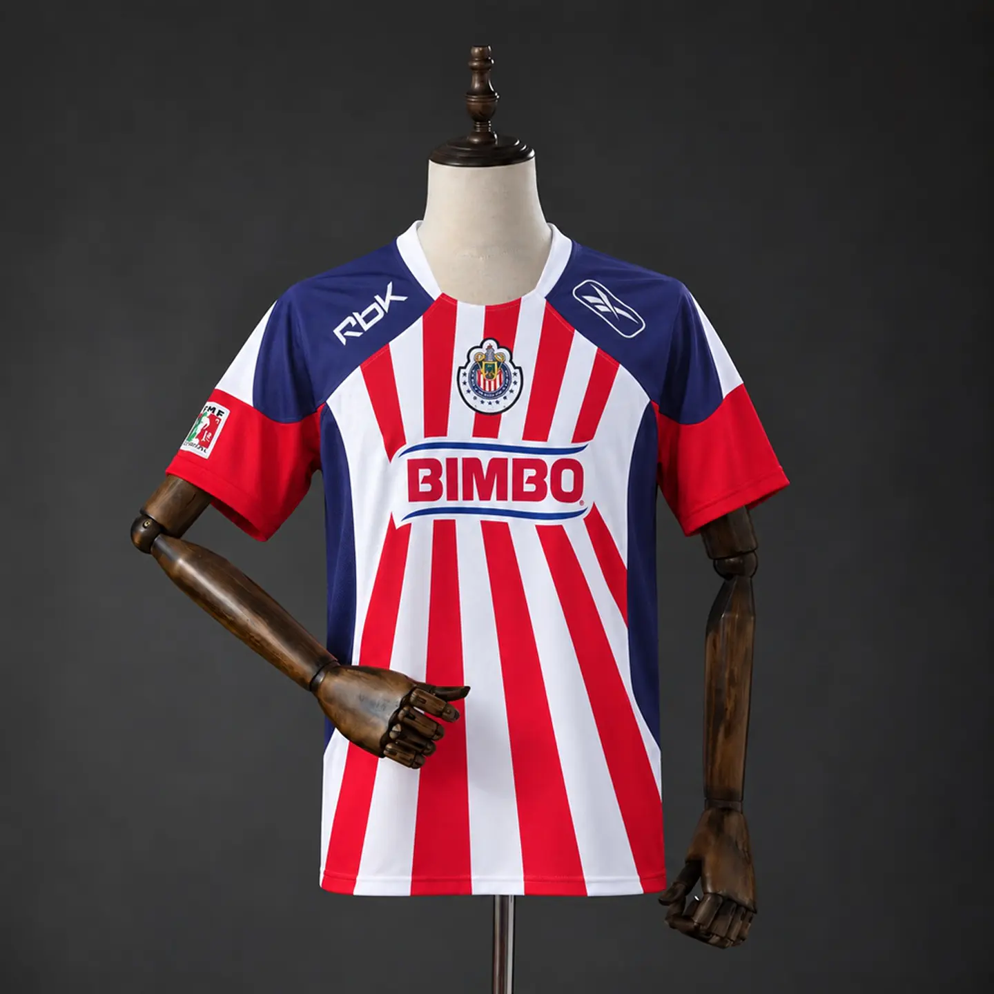 Camisola Chivas I 08/09 - Retro 1