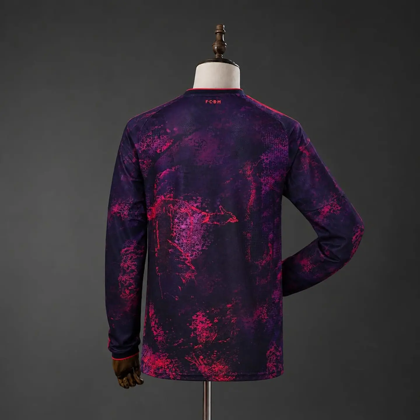 Camisola Bayern III 26/27 - Manga Longa 2