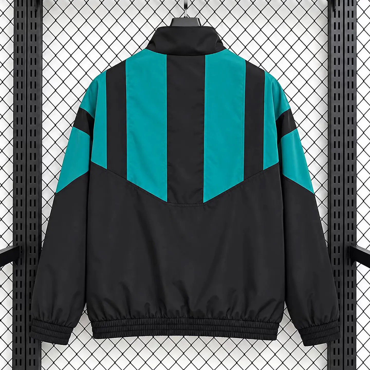 Corta-vento Liverpool 26/27 - EQT 2