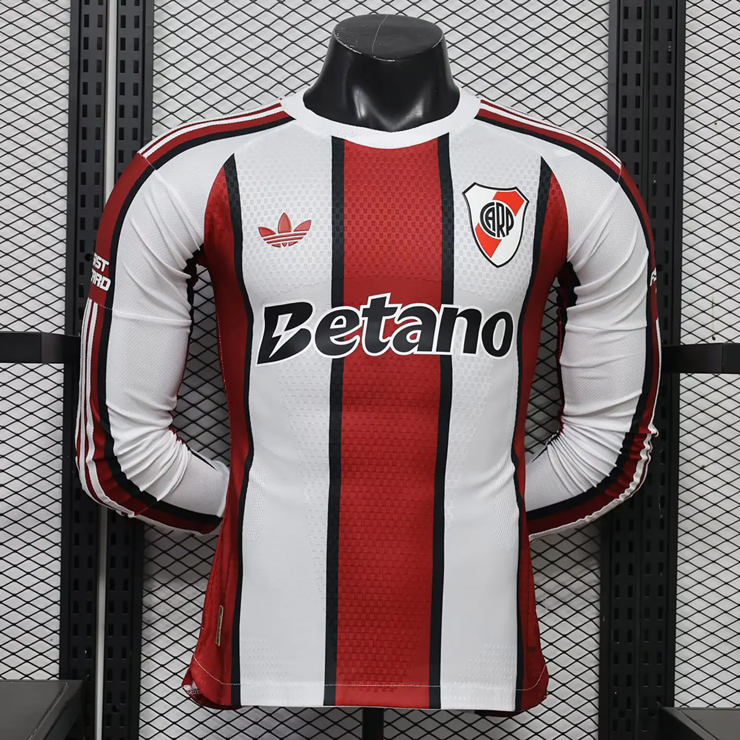 Camisola River Plate II 26/27 - Versão Jogador - Manga Longa 1